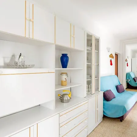 Apartamento De 2 Con Vista Al Mar Playa de las Americas (Tenerife)